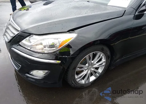 2013 Hyundai Genesis 3.8 z USA, uszkodzony, nr VIN KMHGC4DD0DU257499